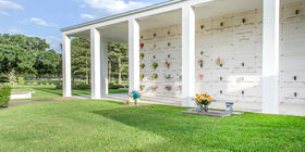 Mausoleum at Greenoaks Memorial Park