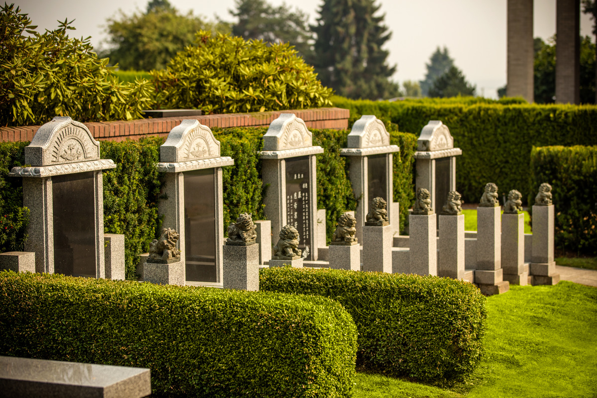 This regal row of family memorial markers displays one of the many customizable cremation memorials we offer.  