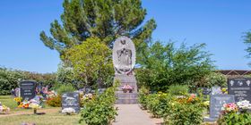 Special feature of an angel statue at Resthaven Park Cemetery. 