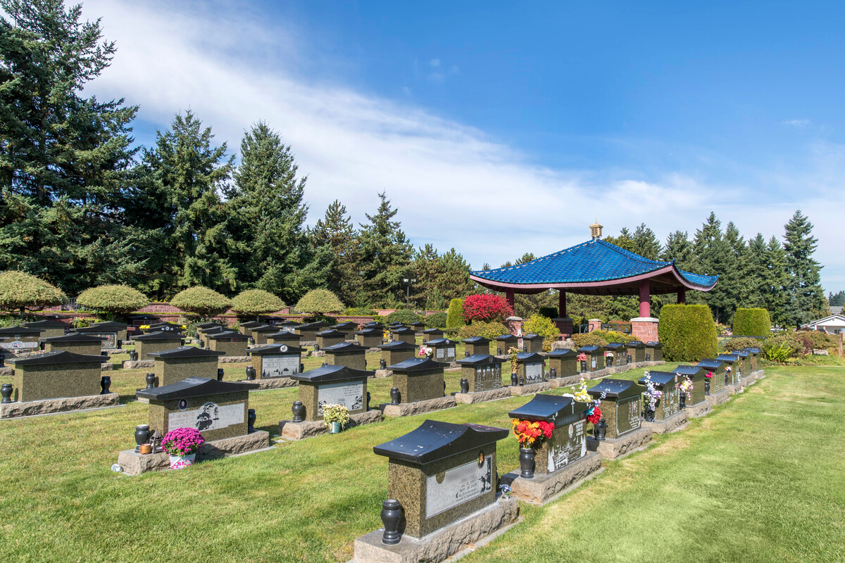 Asian estate area at Greenwood Memorial Park