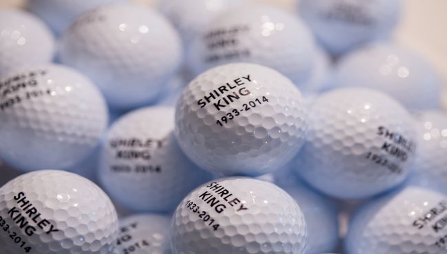Golf ball mementos