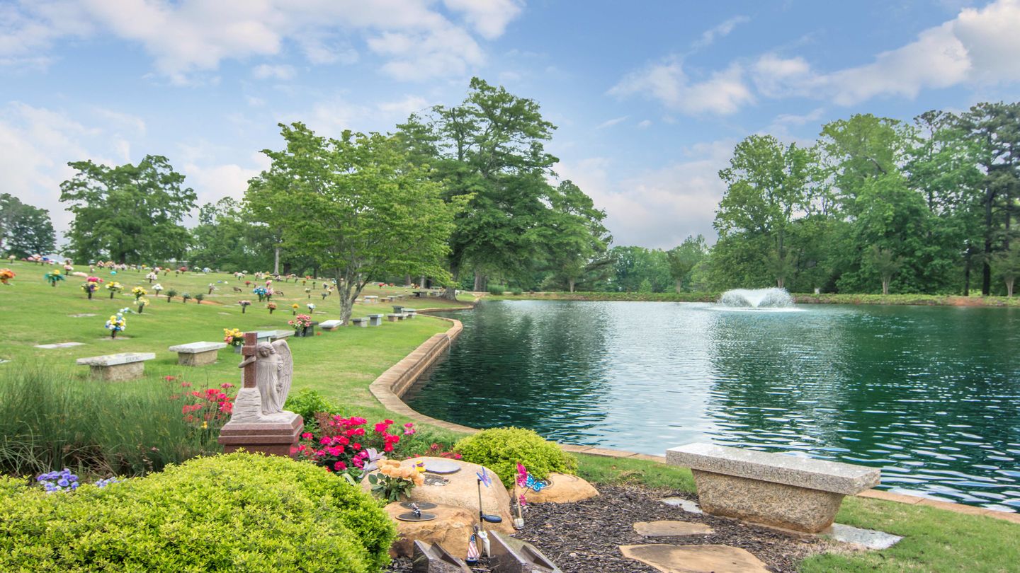 Water feature at Green Lawn Cemetery & Mausoleum