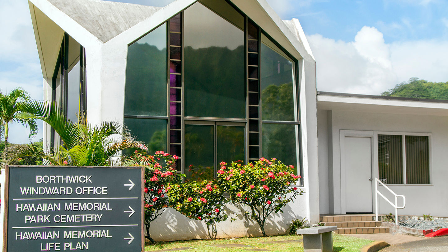 Family Service Arrangement Office at Hawaiian Memorial Park Cemetery