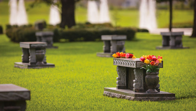 Cemetery Grounds at Reflection Lake Estates at Memorial Oaks