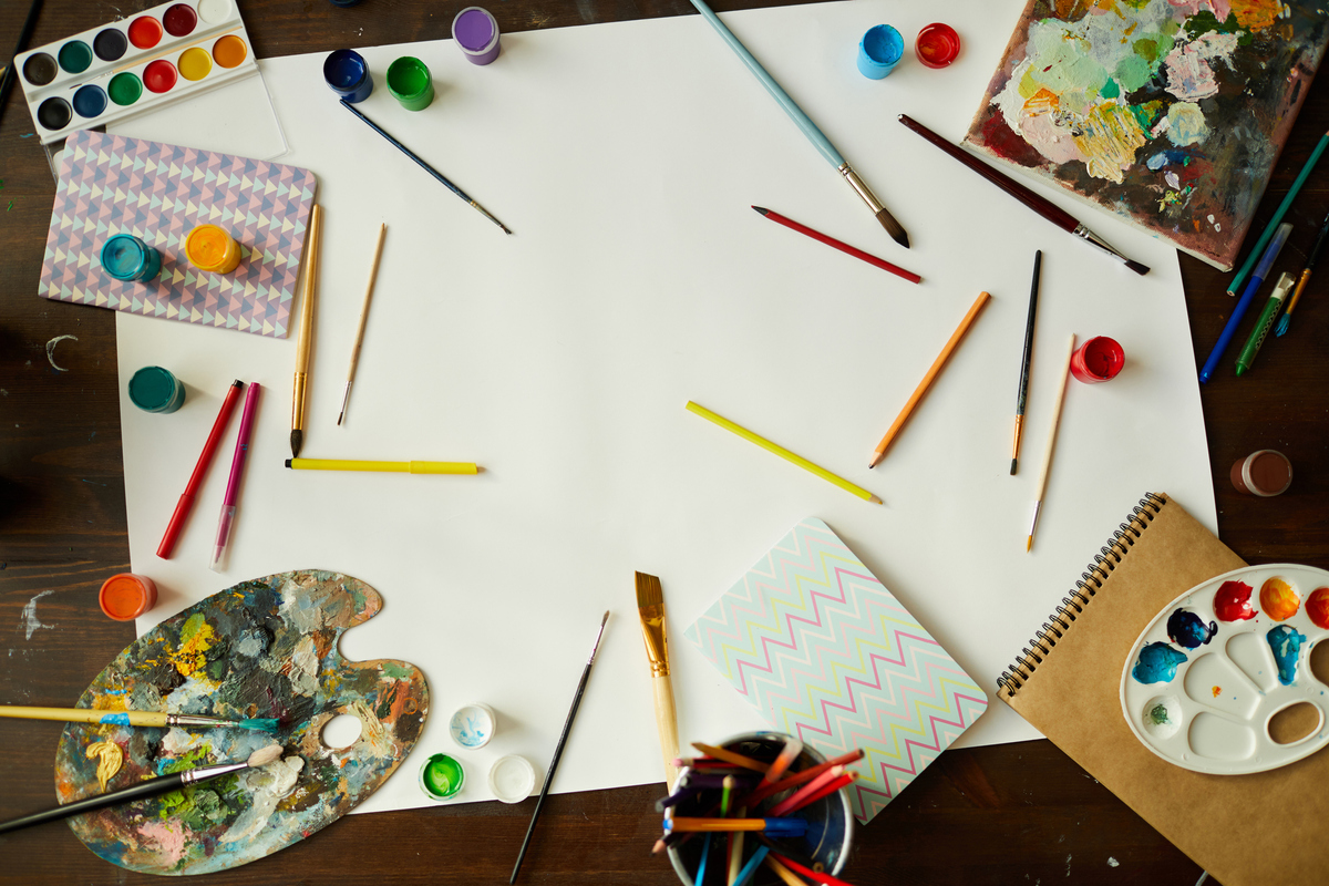 Art suppies and paper