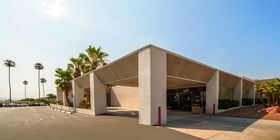 Front Exterior at Palm Downtown Mortuary & Cemetery