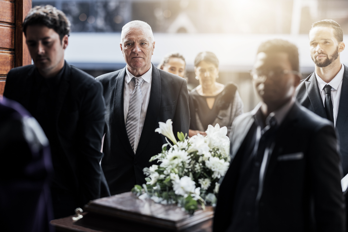 Guide to Pallbearers_1